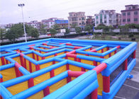 Disesuaikan 10 * 8m terbuka Inflatable Labirin / Laser Tag Maze Dengan Surroudings Net