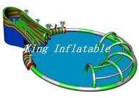 Outdoor raksasa Inflatable Water Park 30m Diameter Blower Konstan Dengan Slide Buaya