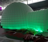 Desain Baru Outdoor Giant Igloo LED Tenda Dome Inflatable dengan 2 Pintu Masuk Terowongan Acara untuk pesta