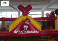 Airtight Angry Bird Inflatable Jumping Castle Dengan Pencetakan Tangan