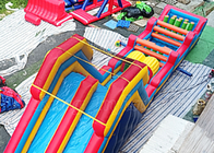 Kursus Rintangan Tiup 20m Panjang PVC Biru Merah Inflatables Besar Untuk Dewasa Anak