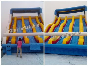 Biru 2 Jalur 2 Mendaki Seluncuran Air Tiup Untuk Olahraga Air PVC 8 ​​* 7m