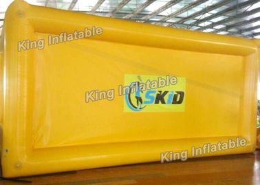 Game Olahraga Squash Inflatable Outdoor atau Indoor Kuning Untuk Orang Dewasa