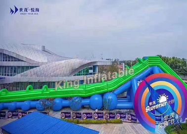 Seluncuran Air Raksasa Tiup Kota Hijau Raksasa, Slip N Slide Kota