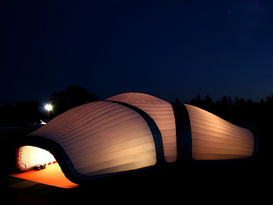Tenda Camping Luar Ruangan yang Bisa Diinflasi Dengan Pita Lampu LED