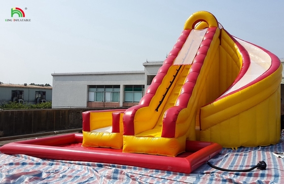 Kolam renang air kembung merah tertutup double slides anak-anak bounce house komersial air tertutup slide kolam renang