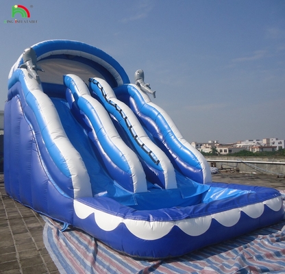 Slide air besar yang bisa diembun dengan pelangi Slide air berselang ganda dengan kolam renang dewasa