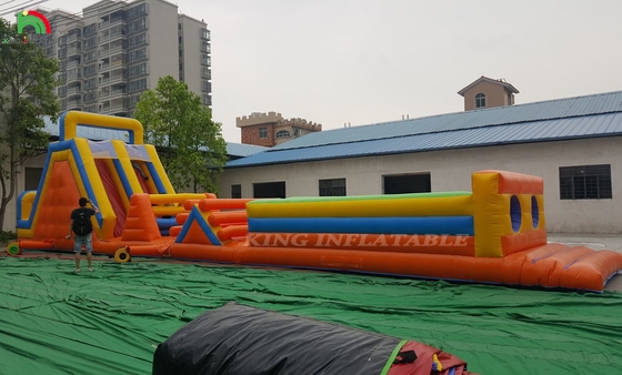 Custom Sport Inflatable Carnival Games Inflatable Challenge Race Course Obstacle Course dengan Double Lane Climbing dan Slide