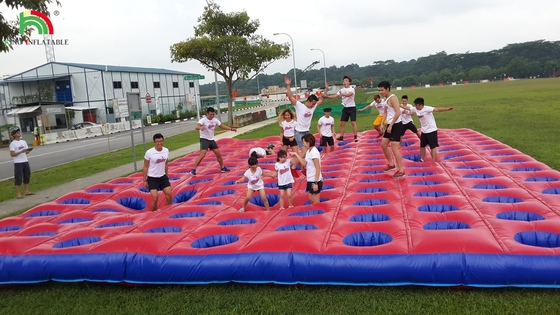 Persaingan Challenge Inflatable Bounce Obstacle Course PVC Mattress Running Inflatable Course Peralatan Untuk Acara