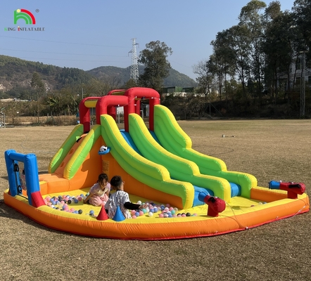 Bouncer Inflatable Combo Bounce House Double Lane Water Slide Inflatable Dengan Kolam Air Trampolin Menembak Net Basket Mendaki