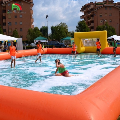 Pabrik disesuaikan PVC Inflatable Football Playground Inflatable Football Field untuk permainan olahraga di luar ruangan