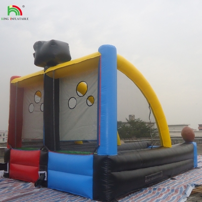 Outdoor Inflatable Fun Games Olahraga Quarterback Blitz Inflatable Football Toss Game
