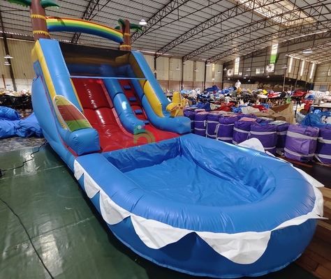 Komersial Kelas PVC Air Slide Inflatable Combo Dengan Kolam Renang
