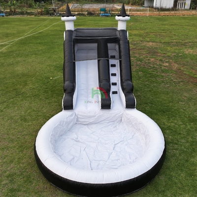 Air Slide Inflatable Putih dan Hitam Water Slide Anak-anak Slide dengan kolam renang Air Splash yang lebih besar