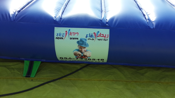 Pabrik Grosir Game Olahraga Luar Ruangan Komersial Dewasa Inflatable Sticky Wall Game Inflatable Jumping Bouncy Castle