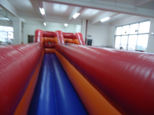 Outdoor Inflatable Bungee Run Game untuk Dua Orang Challenge Race Dual Lanes Interactive Inflatable Games