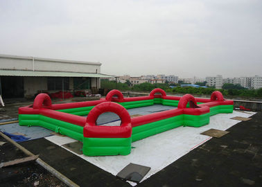 Komersial Inflatable Football Game / Peralatan Lapangan Sepak Bola Olahraga Dengan 0.45mm - 0.55mm PVC