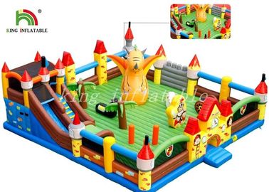 Luar Taman Bermain Raksasa Tiup Berwarna-warni PVC Tarpaulin Combo Playground