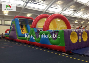 Permainan Olahraga Inflatabel Kendala Kecil Yang Disesuaikan Dengan Geser Untuk Semua Usia PVC