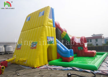 Melindungi Slide Air Kolam Renang Tiup Warna Merah Bersih Untuk Halaman Belakang EN14960 EN71