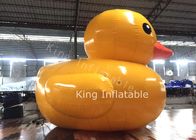 Outdoor Inflatable Yellow Duck 4m Water Toys Untuk Iklan Terpal PVC