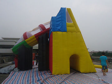 Anak-anak / Dewasa Kolam Renang Air Tiup Merah Slide 0.55 mm PVC