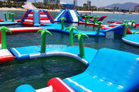 Bermain Apung Dewasa Aqua Fun Inflatable Water Parks Meledakkan Water Obstacle Course