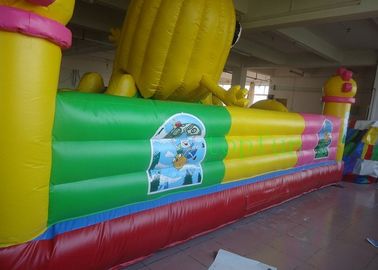 Disesuaikan Taman Hiburan Inflatable 0,55mm PVC terpal untuk anak-anak